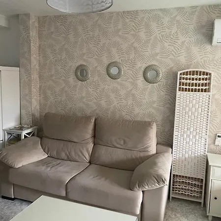 Bermudas - Turis Premium * Бенидорм